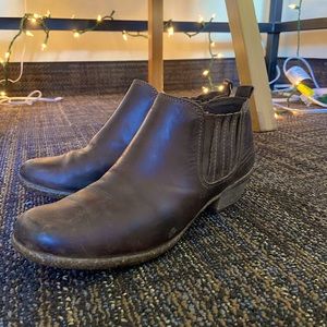 Clarks Ankle Boots Women’s 7